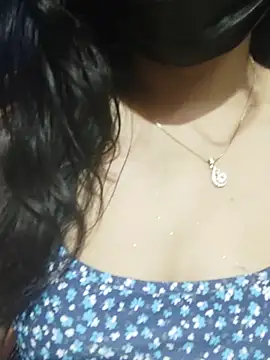 Cute_Jaanvii webcam