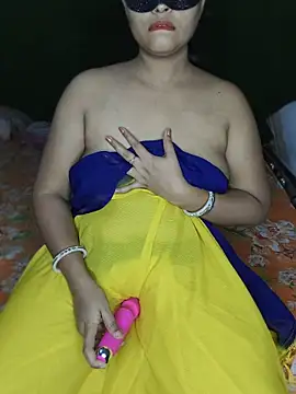 Confident_Mahira webcam
