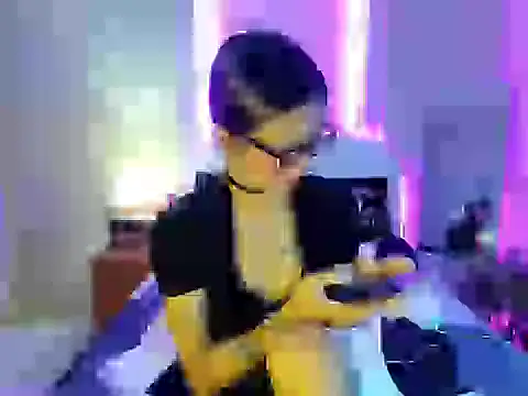 Miler_lover69 webcam