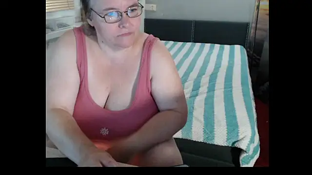 Sweetboobs webcam