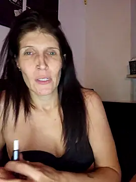 Lenchen_ live cam on StripChat