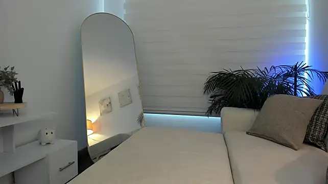 Ori_valentina webcam