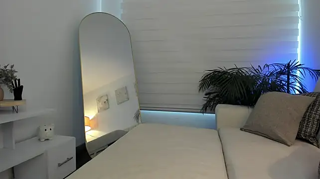Ori_valentina webcam