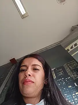 Nathaly_12 live cam on StripChat