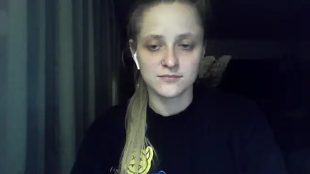 LeaWetGirl webcam
