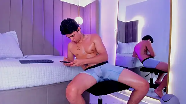 Benjamin_More live sex cam