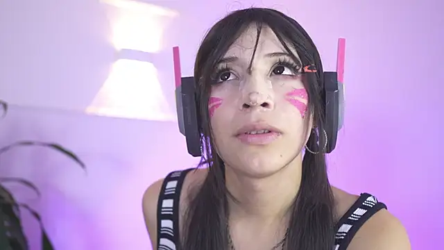 AliiceWonderland_ webcam