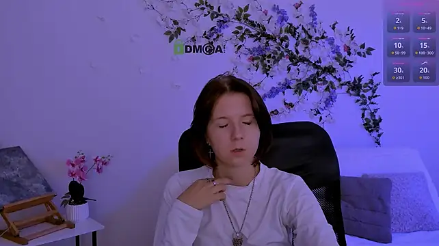 gloria_bubble webcam