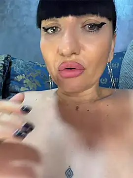 MysticCleo webcam