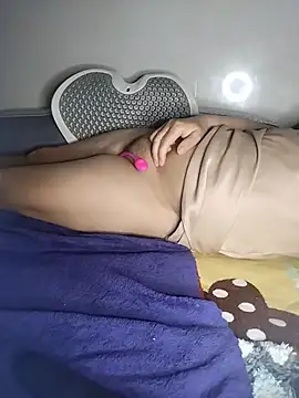 Zu_naa webcam