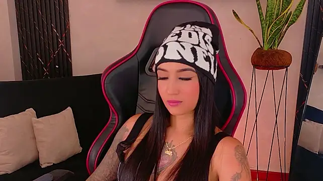 EmmyEvans1 webcam