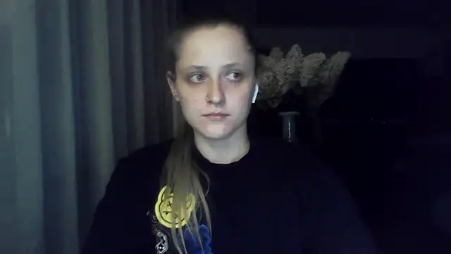 LeaWetGirl webcam