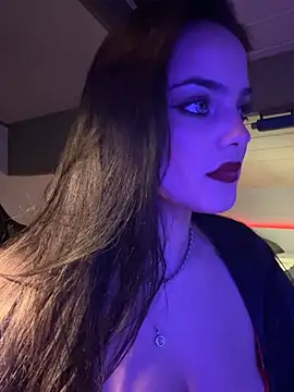 LunnaVey webcam