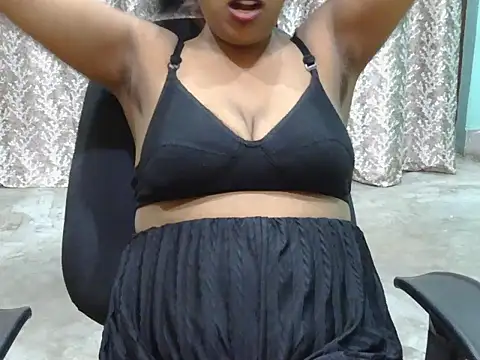 roja-1 live cam on StripChat