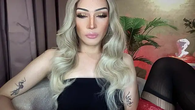 Alicegreenexx live cam on StripChat