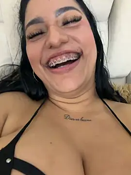 KorinaKovaa webcam