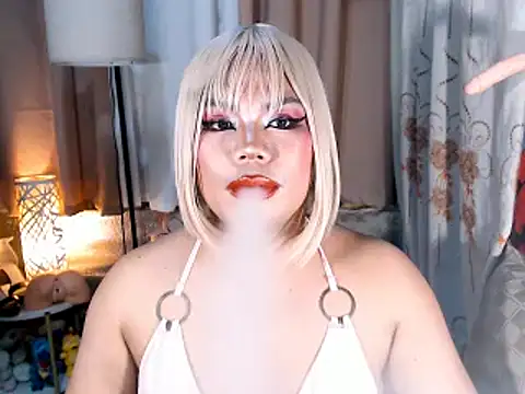 TSbrianaHugeCock webcam