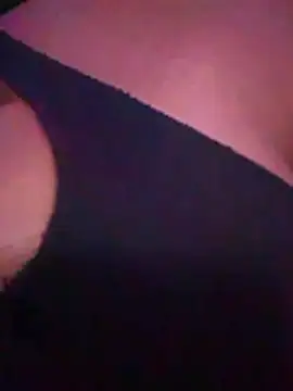 lia_mariana webcam