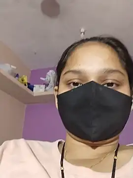Priyanka_30 webcam