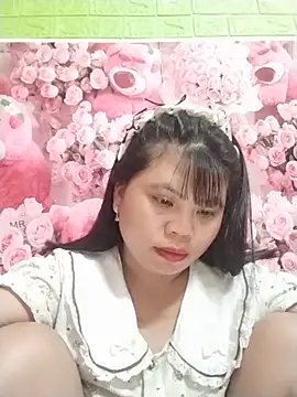 xuka_lyss (F young) - ♥️ nụ hôn 😘😘😘