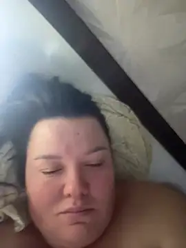 SunnyLeila2101 webcam