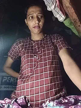 Pinki_thakur_1 webcam