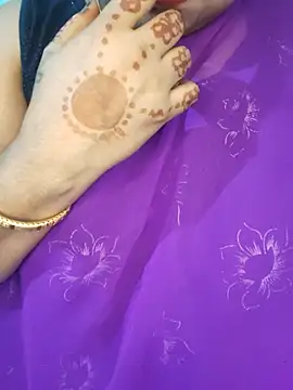 DESI-DOLLLL webcam