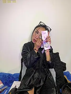 Antonella_Russ webcam
