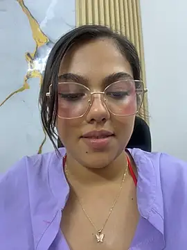 babysaritaa live cam on StripChat