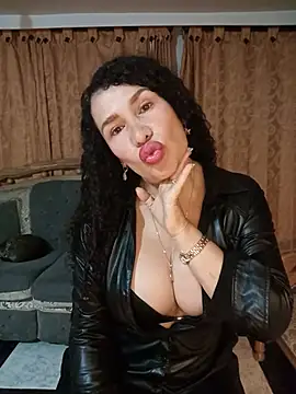 Lina_444 webcam