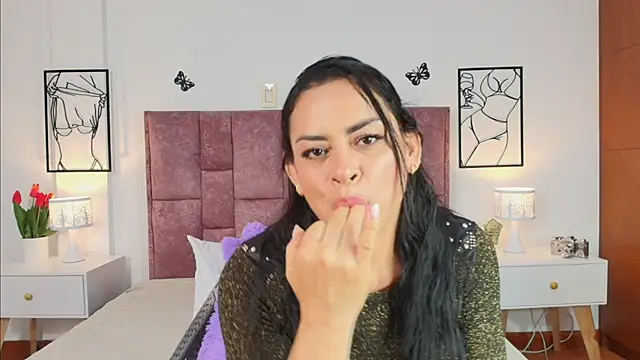 Brenda_Karter webcam