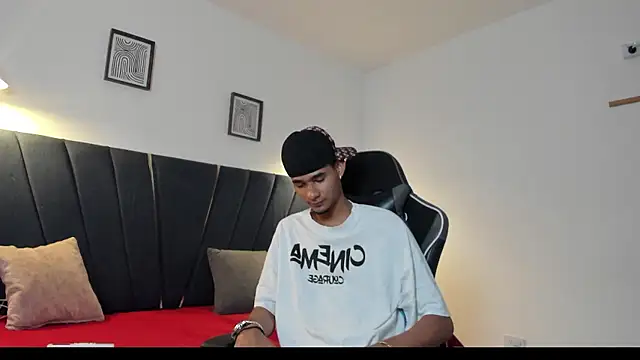 kenix_cum23 webcam
