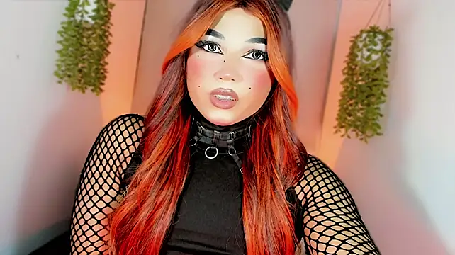 misstreslatin webcam