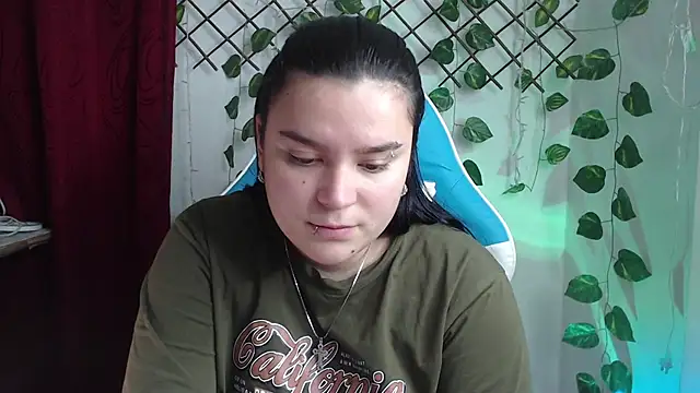 Nika_1_ webcam