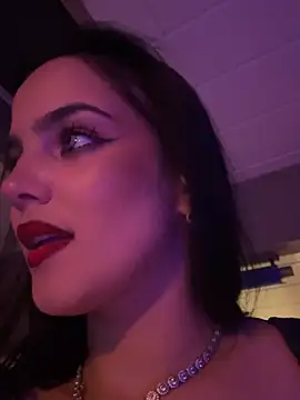 LunnaVey webcam
