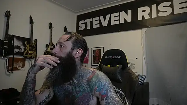 StevenRiseNYC live cam on StripChat