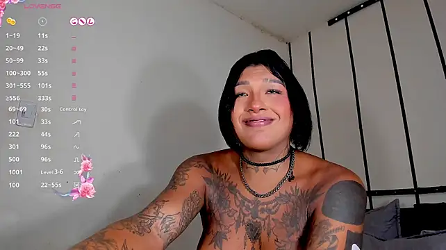 IsabellBigtitsxx webcam