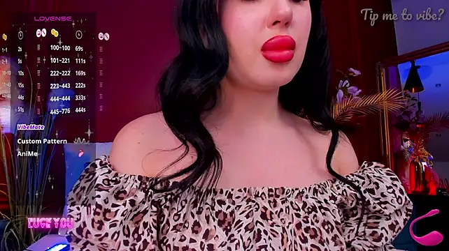 mayzzie (F young) - naked oilshow