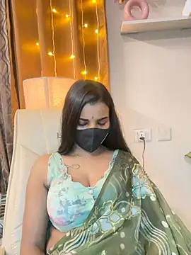 its_ur_flora (F young) - Boobs n Nipple tease 😋