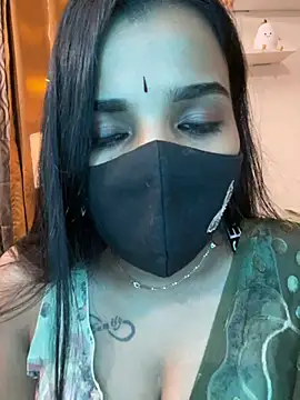 its_ur_flora (F young) - Boobs n Nipple tease 😋