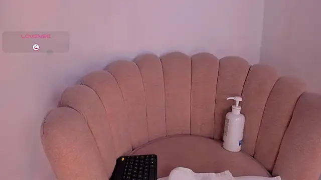 caroliinna_ webcam