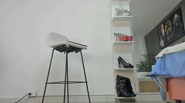 isa_lancaster live sex cam