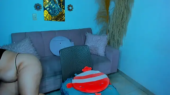 MISSBOMBASTICA webcam