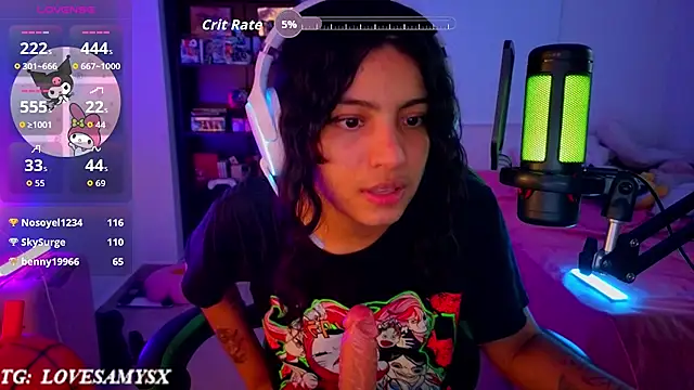 Lovelyamyy webcam
