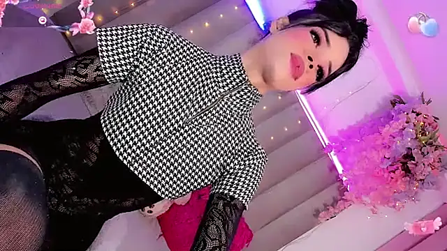 Nina_Keyli webcam