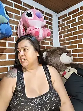 NARNYALABELLA webcam