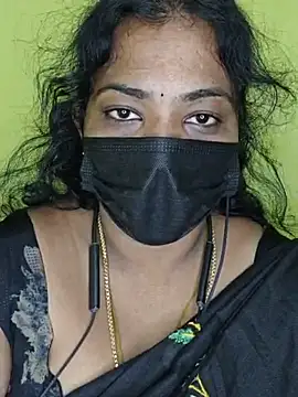 Tamil_Mithra webcam