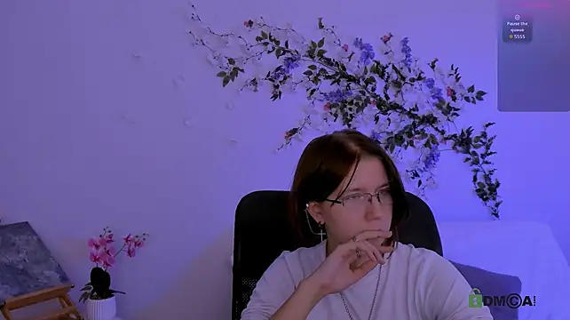 gloria_bubble webcam