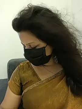 noty_girl2 webcam