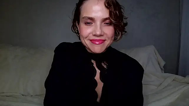 NatalieMoses webcam